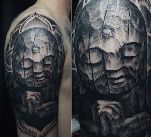 肩部黑灰印度教如来佛祖雕像纹身图案