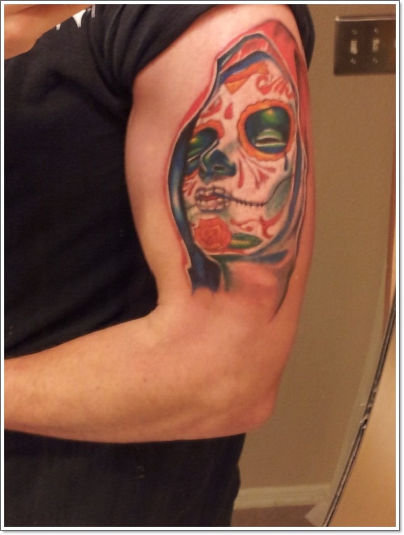 手臂彩色Santa死亡女孩纹身图案