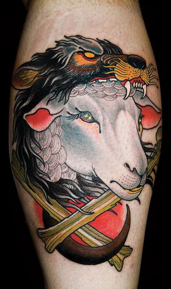 腿部彩色山羊头纹身图案