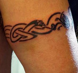 凯尔特花纹臂环胳膊纹身图案