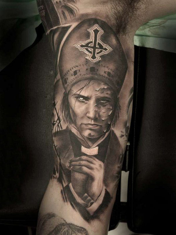 多款创意惊悚恐怖的僵尸纹身图案