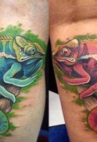 男生腿上彩绘技巧创意变色龙纹身图片