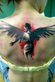 女生背部黑色素描点刺技巧翅膀纹身图片