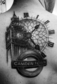 男生背部黑色线条点刺技巧经典建筑大本钟纹身图片