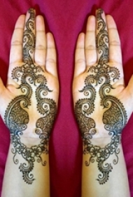 女生都喜爱的黑色线条文艺小清新唯美曼海蒂花纹纹身图案