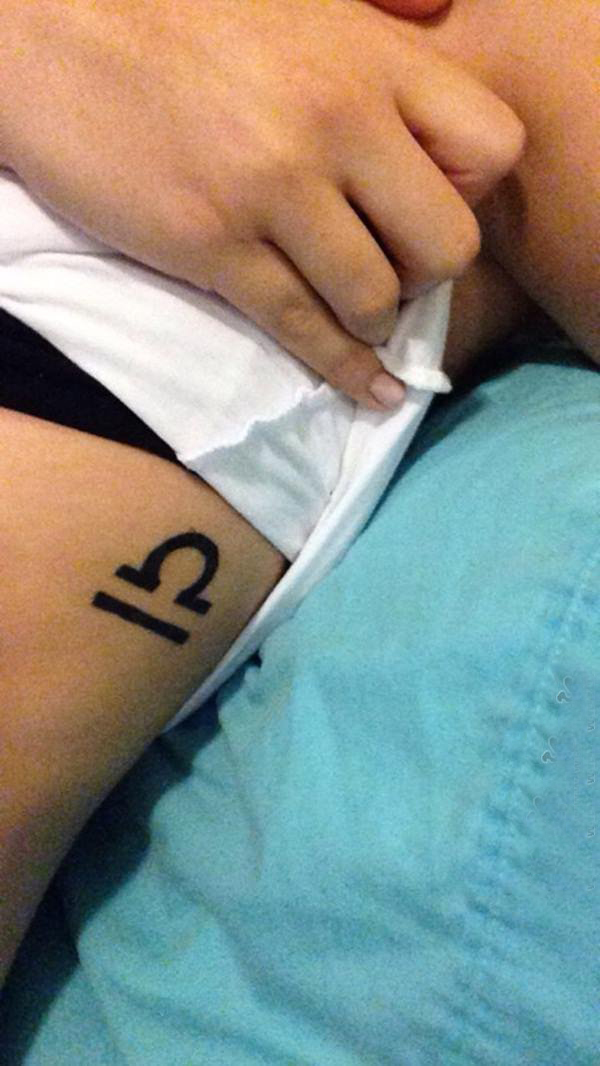 多款关于天秤座的黑色几何元素简单线条星座纹身图案