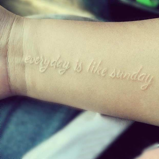 适合女生的白色简单线条唯美隐形纹身图案