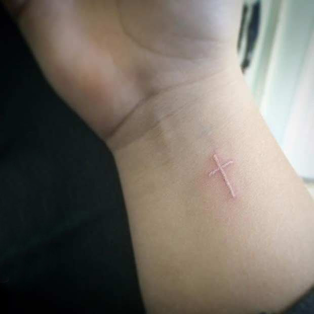 新颖的白色简单个性线条手臂隐形纹身图案