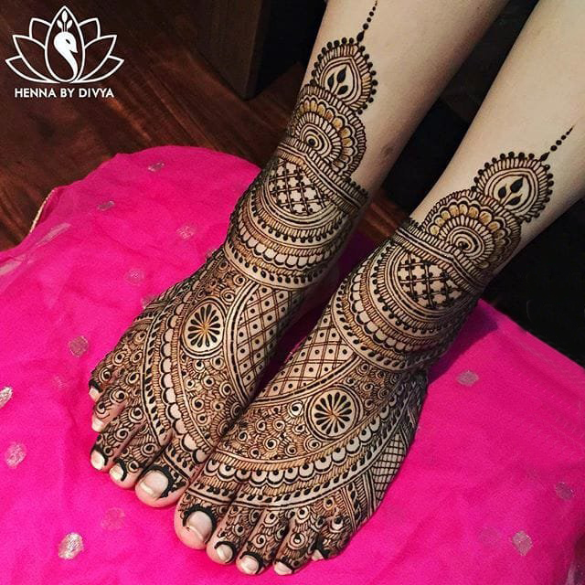 迷人的黑色几何元素简单线条创意曼海蒂纹身图案