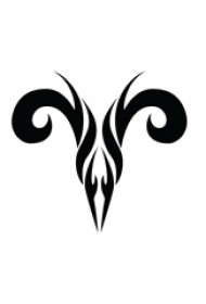 黑色素描描绘的创意牛角创意独特纹身手稿