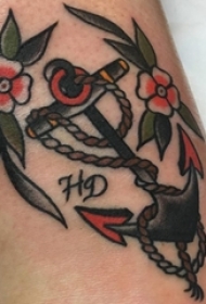 女生手臂上彩绘水彩素描唯美花朵海军风船锚纹身图片