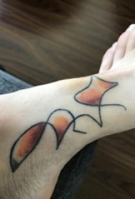 黑色线条抽象彩绘狐狸动物纹身图片