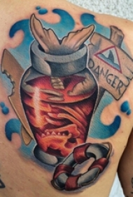 男生背部彩绘水彩素描创意瓶子海军风纹身图片