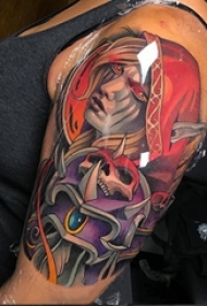 女生手臂上彩绘水彩素描创意卡通女生人物纹身图片