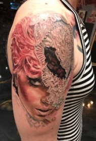 女生手臂上彩绘水彩素描创意优雅女生人物纹身图片