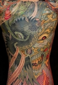 男生喜爱的大面积紧身彩绘抽象线条创意纹身图案