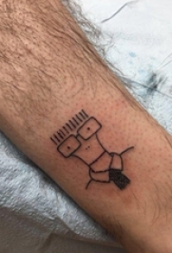 男生手臂上黑色几何简单线条卡通人物纹身图片