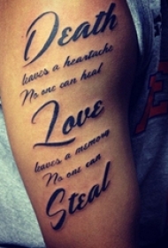 男生手臂上黑色线条创意文艺花体英文精美纹身图片