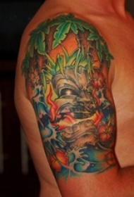 男生手臂上彩绘水彩素描创意鬼怪纹身图片