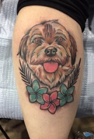 女生小腿上彩绘渐变简单线条花朵和可爱小狗纹身图片