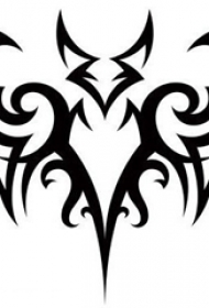 黑色线条素描创意霸气老鹰纹身手稿