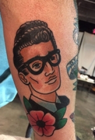 男生手臂上彩绘水彩素描创意文艺男生人物肖像纹身图片