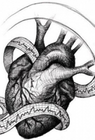 黑灰素描创意经典心脏纹身手稿