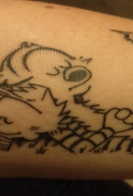 卡通纹身小图 男生手臂上黑色的卡通纹身图片