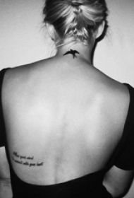 多款背部黑色线条经典文艺唯美有意义花体英文纹身图案