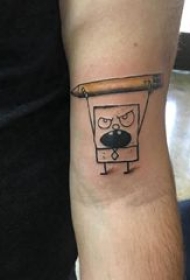 海绵宝宝纹身 男生手臂上彩色的海绵宝宝纹身图片