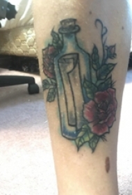 漂流瓶纹身 男生小腿上彩色的漂流瓶纹身图片
