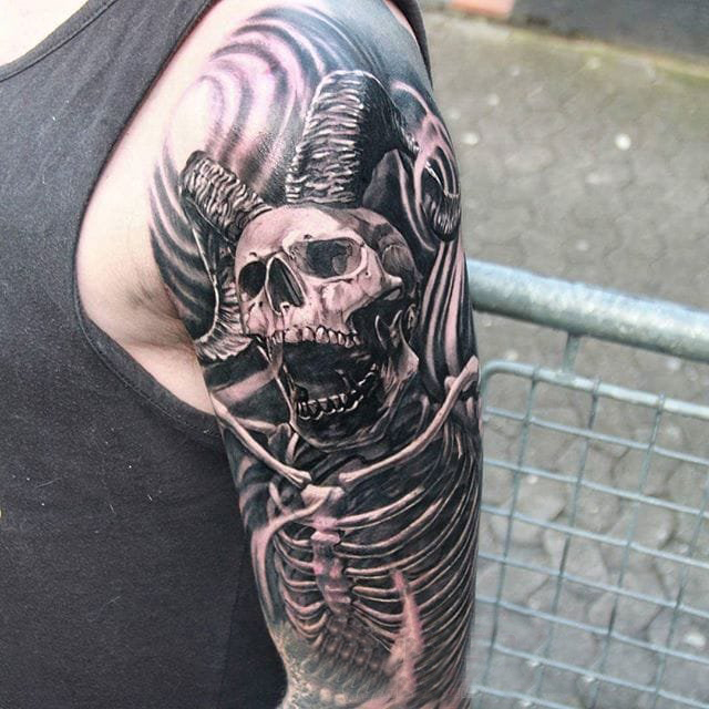 黑灰纹身 多款黑色纹身点刺技巧霸气纹身图案