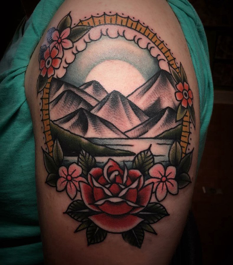 小山峰纹身 女生手臂上小山峰纹身图片