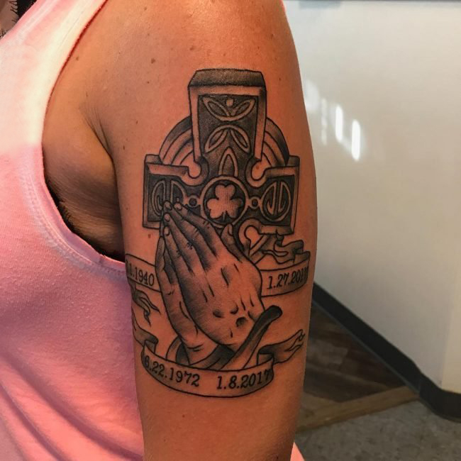 简单十字架纹身 多款黑灰纹身素描简单十字架纹身图案