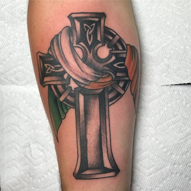 简单十字架纹身 多款黑灰纹身素描简单十字架纹身图案