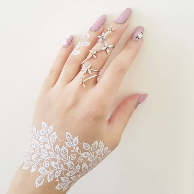 纹身白色 多款简单线条纹身白色唯美纹身图案