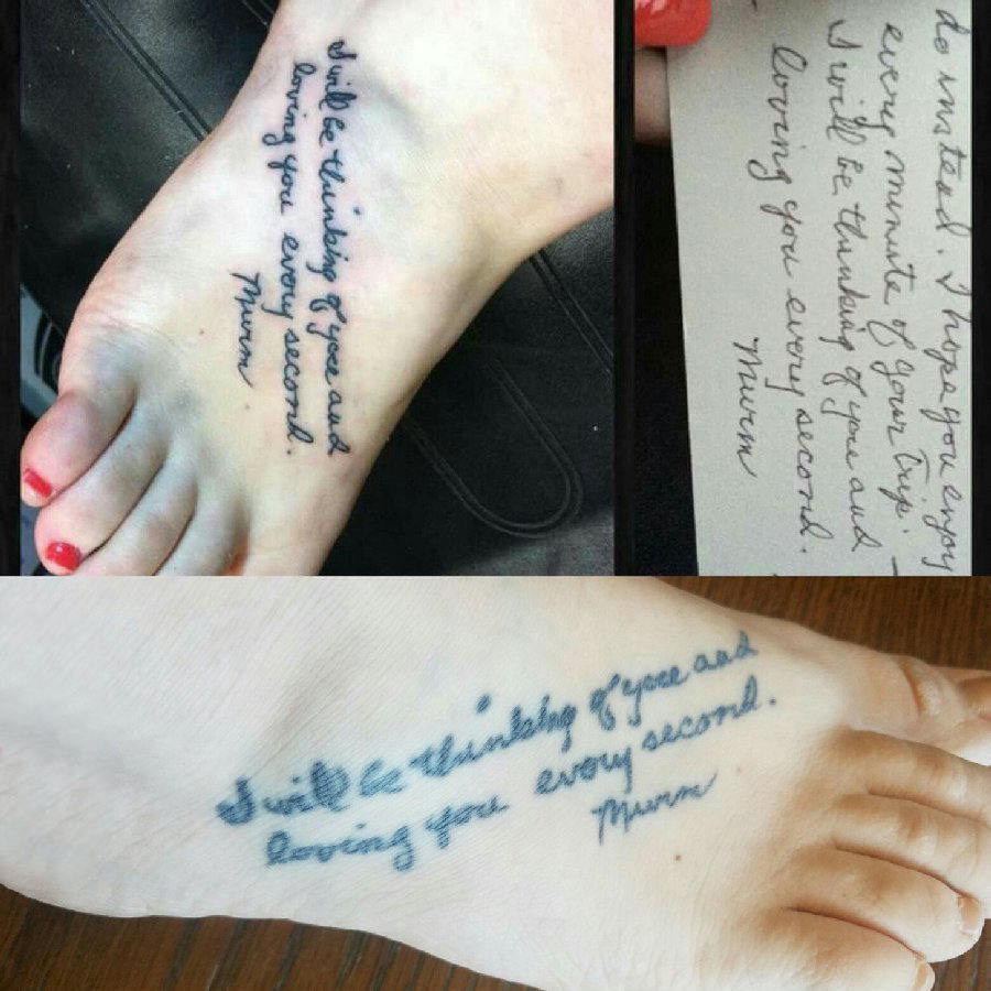 花体英文纹身 女生脚背上花体英文纹身图片