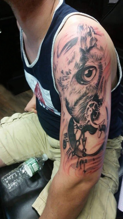 纹身老鹰图案 男生手臂上动物纹身老鹰纹身图案