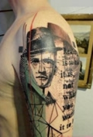 前卫洋气英文图案纹身
