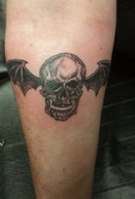 纹身骷髅头 女生手臂上骷髅头纹身图片
