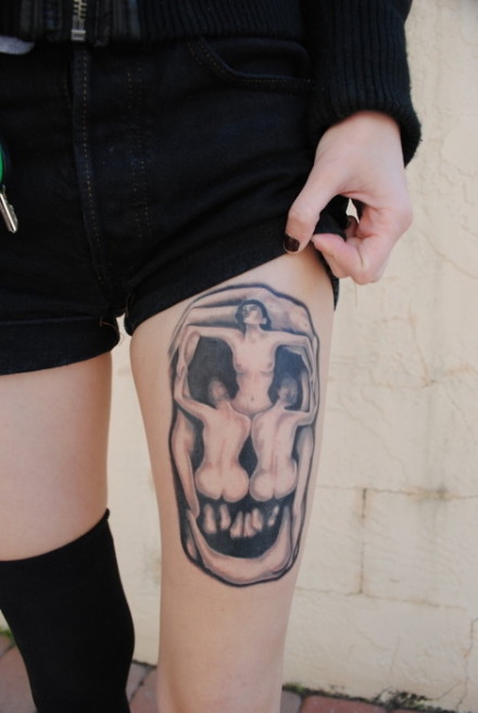 炫酷骷髅腿部纹身