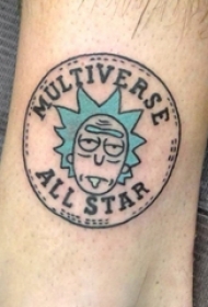 纹身卡通 男生小腿上彩色的卡通人物纹身图片