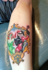 小丑纹身 男生小腿上小丑纹身图片