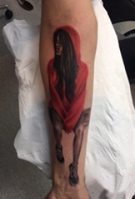 人物纹身图案 男生手臂上人物肖像纹身图片