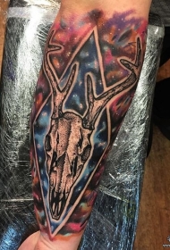 小臂星空点刺鹿头几何纹身图案