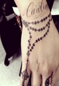 另类创意手臂纹身