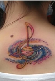 炫丽精美颈部彩纹身