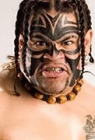 图腾经典脸部纹身