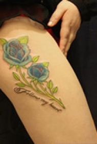 艺术玫瑰腿部纹身