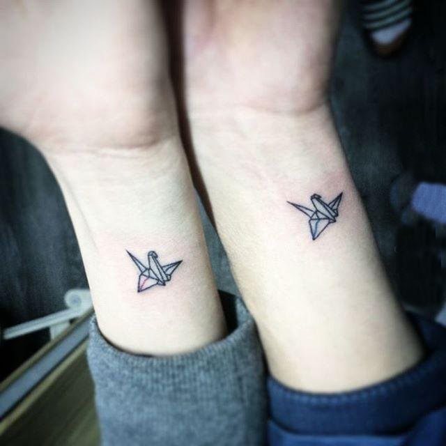 情侣小清新纹身 多款极简线条纹身素描情侣小清新纹身图案